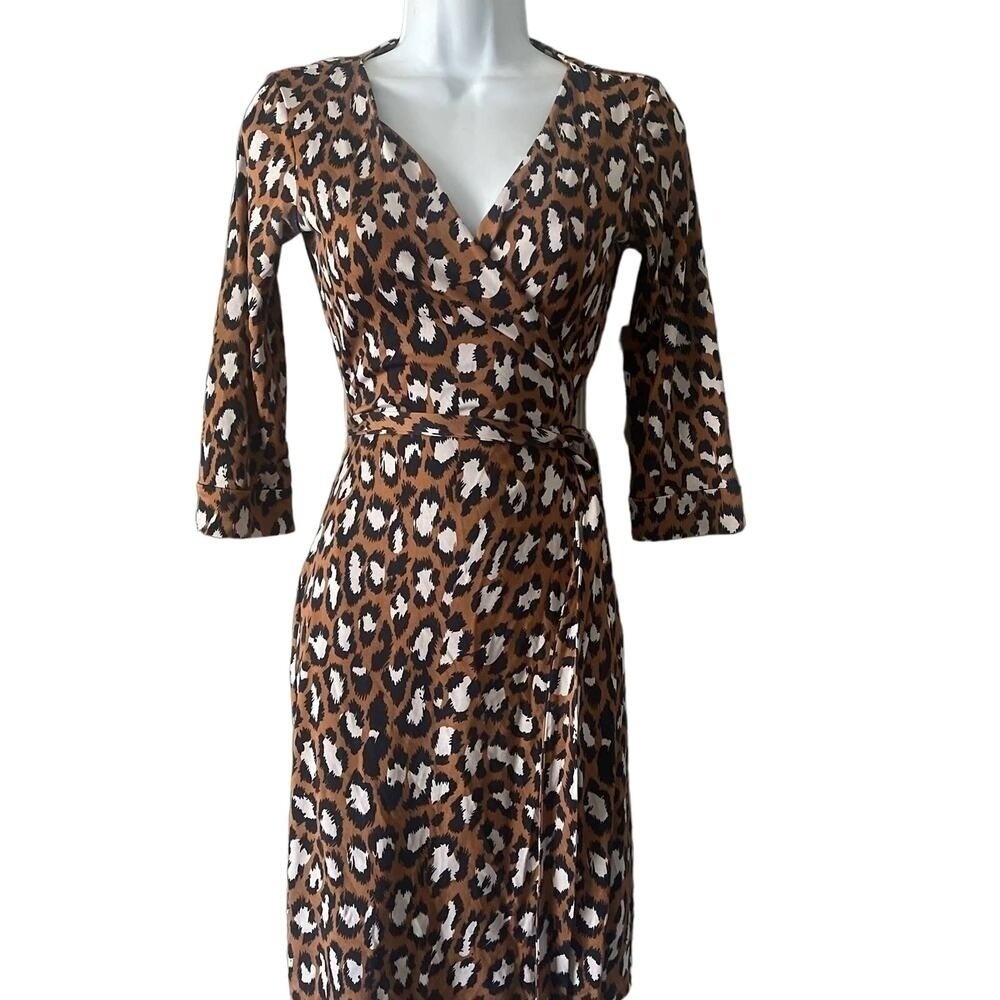 DVF Diane Von Furstenberg NEW JEANNE TWO Wrap Dress SPOTTED CAT HAZELNUT - Picture 5 of 11
